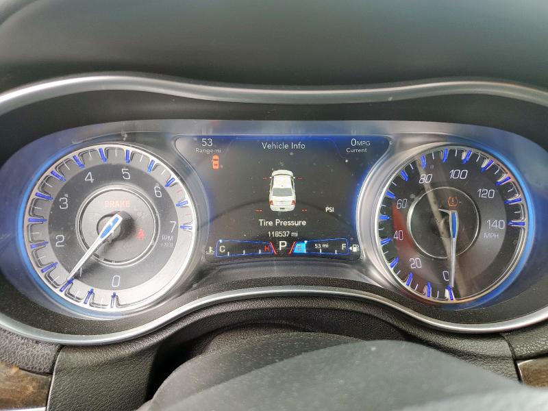Photo 9 from auction – 2016 CHRYSLER 300C with VIN 2C3CCAKG0GH148079