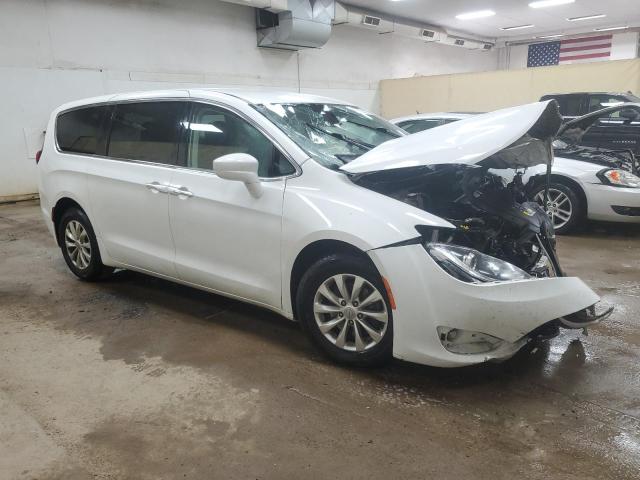 Photo 4 from auction – 2018 CHRYSLER PACIFICA T with VIN 2C4RC1FG2JR128563