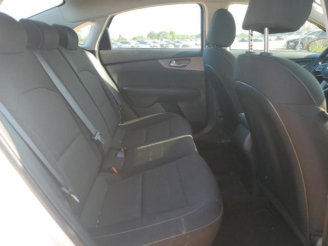 Photo 10 from auction – 2021 KIA FORTE FE with VIN 3KPF24AD8ME276565
