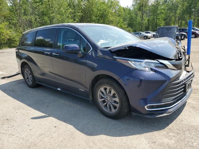 Photo 4 from auction – 2021 TOYOTA SIENNA LE with VIN 5TDGRKEC8MS058721