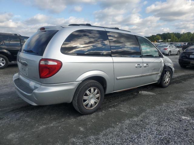 Photo 3 from auction – 2007 CHRYSLER TOWN & COU with VIN 2A4GP54L87R310581