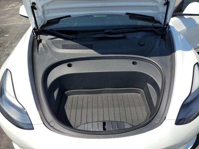 Photo 11 from auction – 2022 TESLA MODEL 3 with VIN 5YJ3E1EB3NF172501