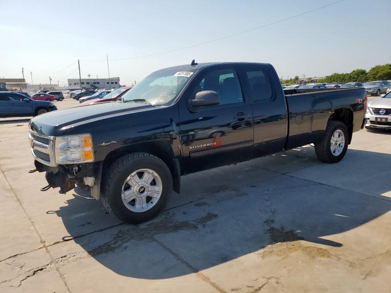 CHEVROLET silverado 2013 with VIN 1GCRKSE01DZ134040 - Photo from auction