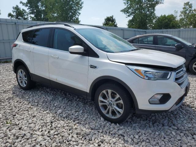 Photo 4 from auction – 2017 FORD ESCAPE SE with VIN 1FMCU0GD0HUD46043