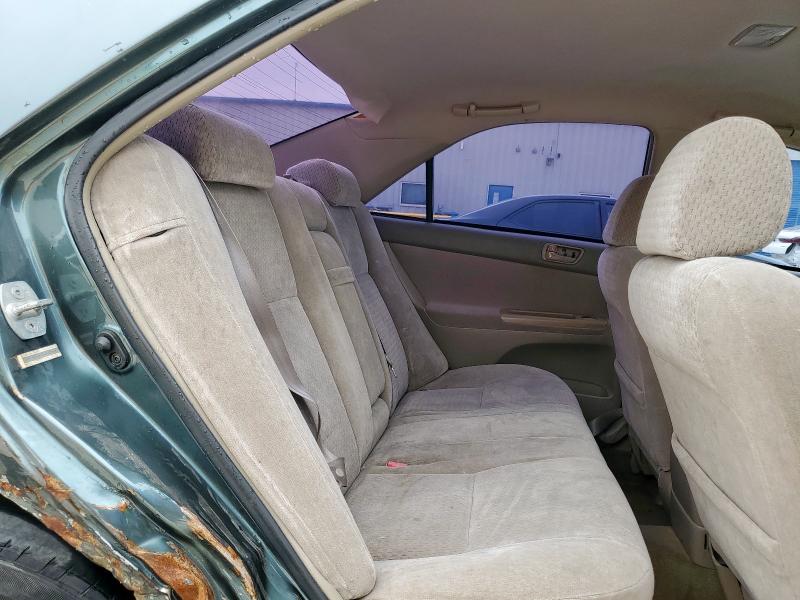 Photo 10 from auction – 2002 TOYOTA CAMRY LE with VIN 4T1BF32K12U501560