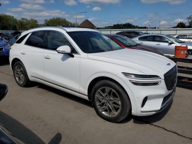 Photo 4 from auction – 2022 GENESIS GV70 BASE with VIN KMUMADTB0NU027876