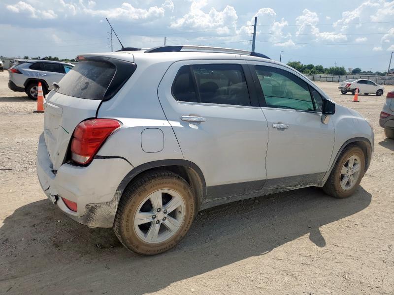 Photo 3 from auction – 2017 CHEVROLET TRAX 1LT with VIN 3GNCJLSB0HL214647