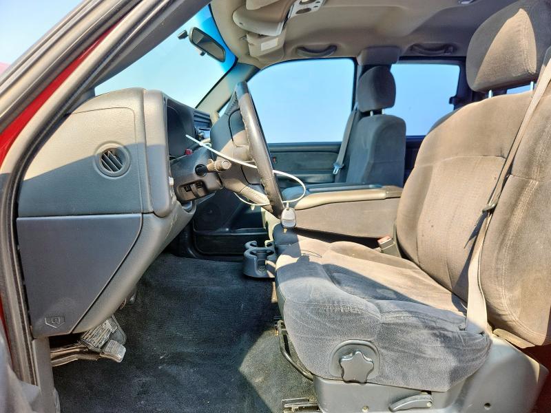 Photo 7 from auction – 2002 CHEVROLET SILVERADO with VIN 2GCEC19V521370353