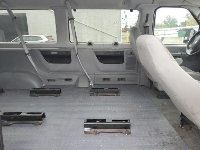 Photo 11 from auction – 2003 FORD ECONOLINE with VIN 1FBSS31L83HB92906