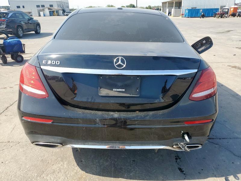 Photo 6 from auction – 2017 MERCEDES-BENZ E 300 with VIN WDDZF4JB1HA017284