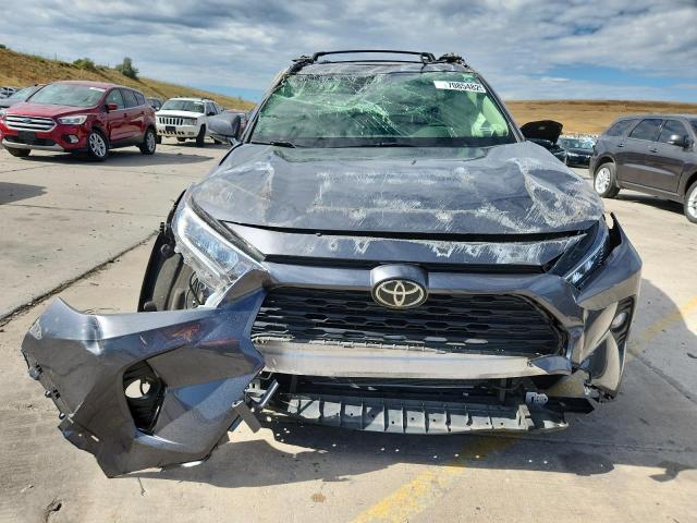 Photo 5 from auction – 2020 TOYOTA RAV4 XLE with VIN JTMP1RFV3LD526445