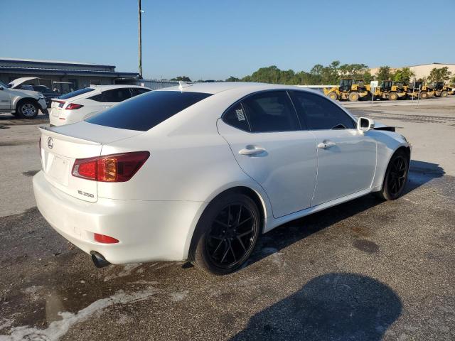 Photo 3 from auction – 2010 LEXUS IS 250 with VIN JTHBF5C21A5115307