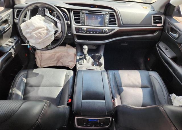 Photo 8 from auction – 2015 TOYOTA HIGHLANDER with VIN 5TDYKRFHXFS108310