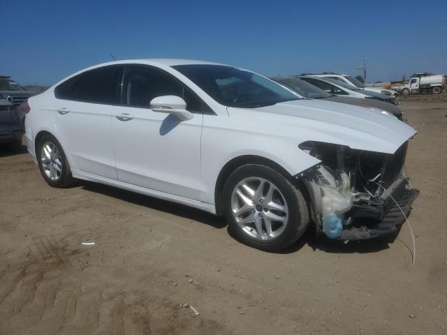 Photo 4 from auction – 2016 FORD FUSION SE with VIN 3FA6P0HD0GR240369