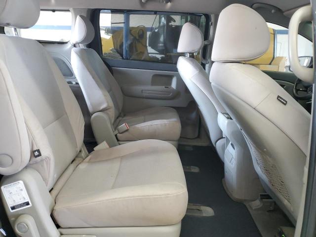Photo 11 from auction – 2016 KIA SEDONA LX with VIN KNDMB5C10G6157208