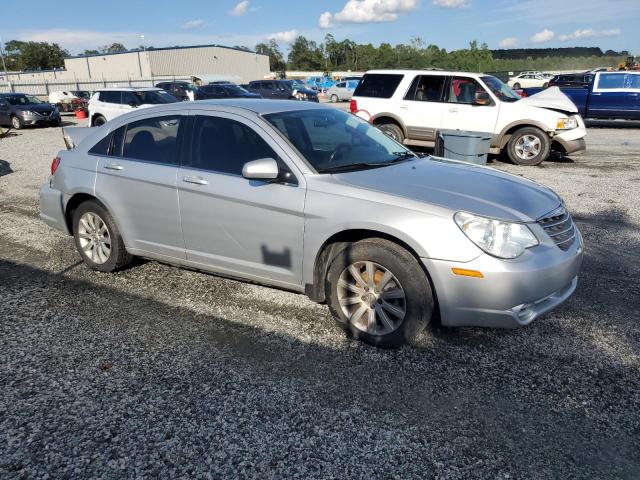 Фото 4 с аукциона – 2010 CHRYSLER SEBRING LI с VIN 1C3CC5FB7AN137049