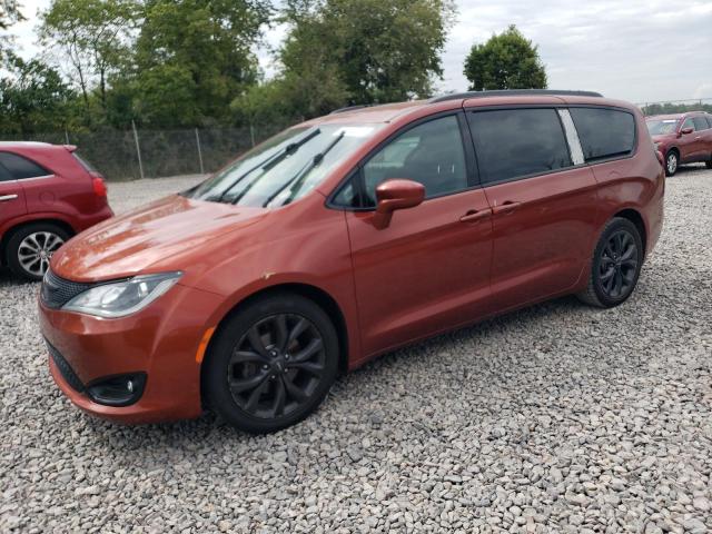 CHRYSLER PACIFICA 2018 with VIN 2C4RC1BG0JR172230 - Photo from auction
