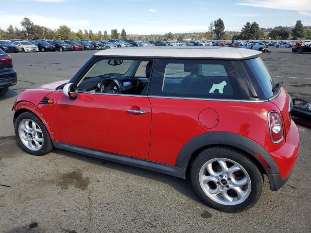 Photo 2 from auction – 2011 MINI COOPER with VIN WMWSU3C5XBT092707