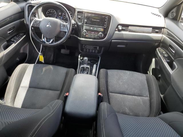 Photo 8 from auction – 2018 MITSUBISHI OUTLANDER with VIN JA4AD3A36JZ019579