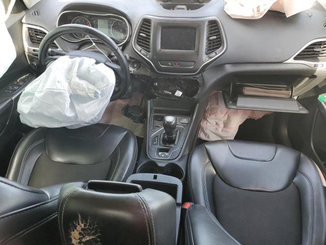 Photo 8 from auction – 2019 JEEP CHEROKEE with VIN 1C4PJLLB2KD318644