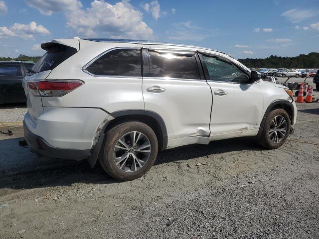 Photo 3 from auction – 2016 TOYOTA HIGHLANDER XLE with VIN 5TDJKRFH3GS328066