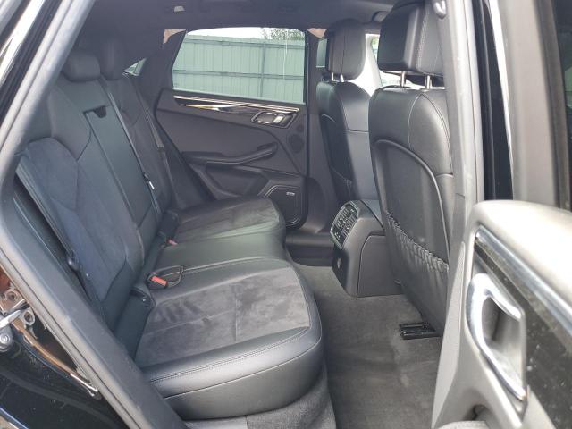 Photo 11 from auction – 2018 PORSCHE MACAN with VIN WP1AA2A56JLB11822