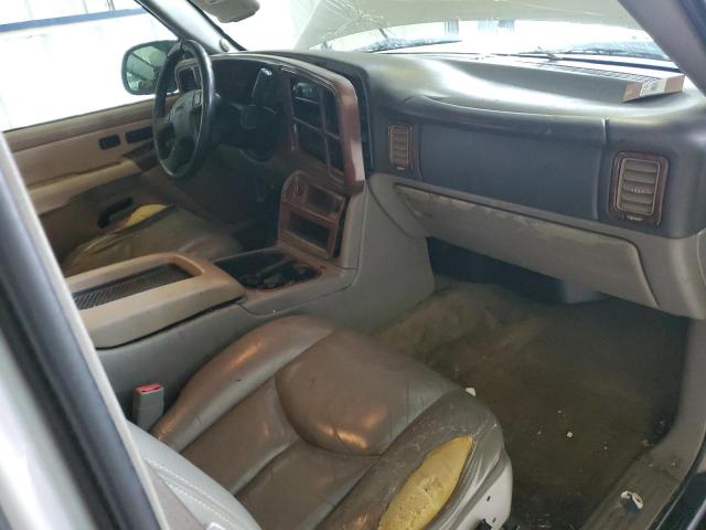 Photo 8 from auction – 2005 GMC YUKON with VIN 1GKEC13T85J199314