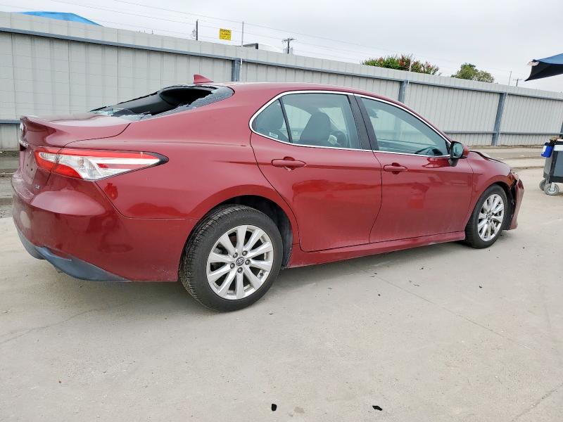 Photo 3 from auction – 2020 TOYOTA CAMRY LE with VIN 4T1C11AK2LU330795