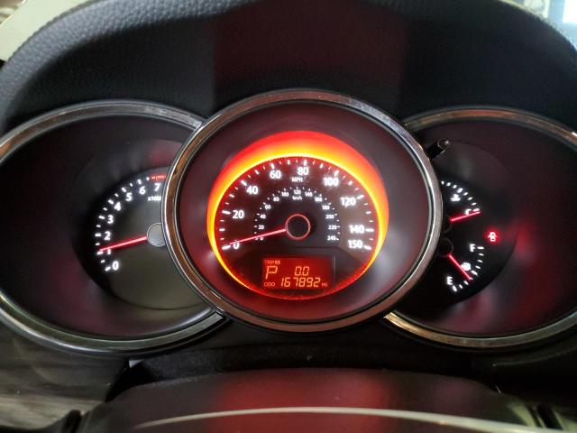Photo 9 from auction – 2012 KIA SORENTO SX with VIN 5XYKWDA28CG189249