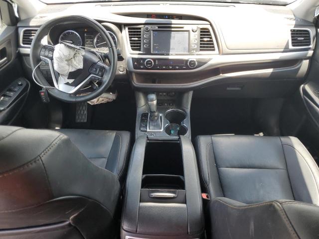 Photo 8 from auction – 2019 TOYOTA HIGHLANDER with VIN 5TDJZRFH8KS702370