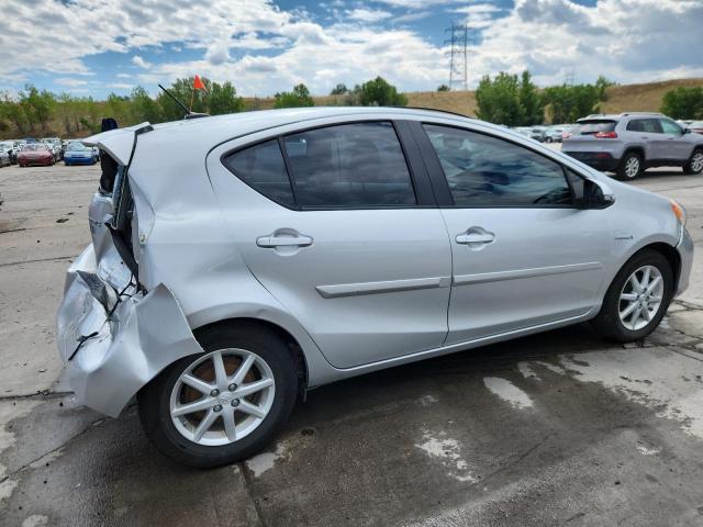 Photo 3 from auction – 2014 TOYOTA PRIUS C with VIN JTDKDTB31E1079184