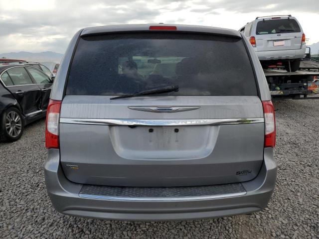 Photo 6 from auction – 2016 CHRYSLER TOWN & COU with VIN 2C4RC1BG9GR290110
