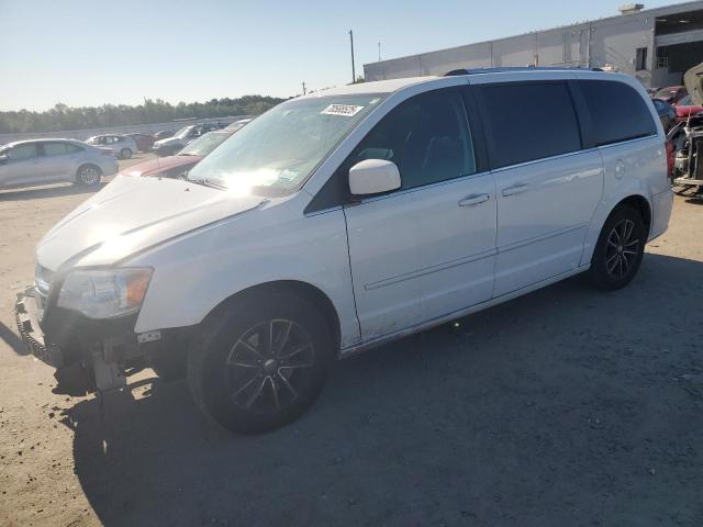 DODGE GRAND CARA 2017 with VIN 2C4RDGCG7HR660776 - Photo from auction