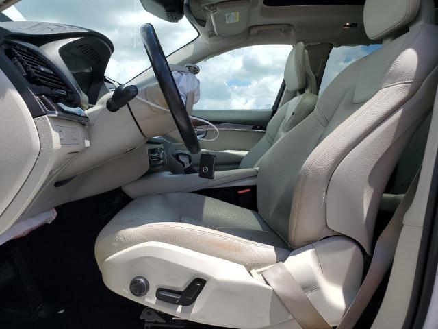 Photo 7 from auction – 2017 VOLVO XC90 T6 with VIN YV4A22PK0H1174283