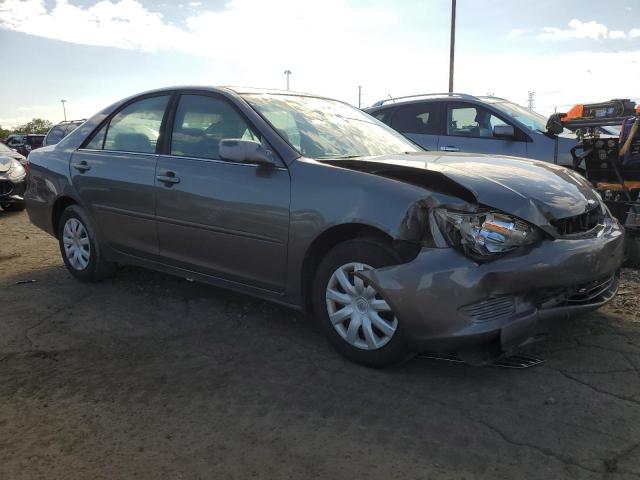 Photo 4 from auction – 2005 TOYOTA CAMRY LE with VIN 4T1BE32K35U601652