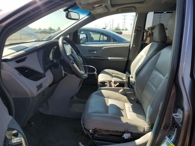 Photo 7 from auction – 2017 TOYOTA SIENNA XLE with VIN 5TDDZ3DC5HS149543