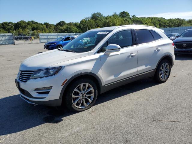 LINCOLN MKC SELECT 2017 with VIN 5LMCJ2C92HUL04878 - Photo from auction