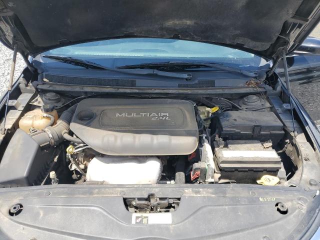 Photo 11 from auction – 2015 CHRYSLER 200 LIMITE with VIN 1C3CCCABXFN629335