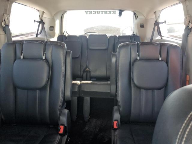 Photo 10 from auction – 2016 CHRYSLER TOWN & COU with VIN 2C4RC1BG3GR186745