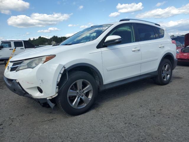 TOYOTA RAV4 XLE 2015 with VIN JTMRFREV8FD099263 - Photo from auction