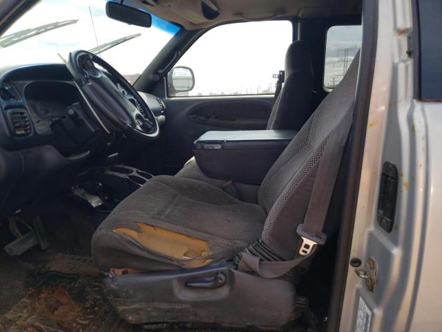 صورة رقم 7 من المزاد - 2000 DODGE RAM 2500 مع VIN 1B7KF23Z3YJ111421