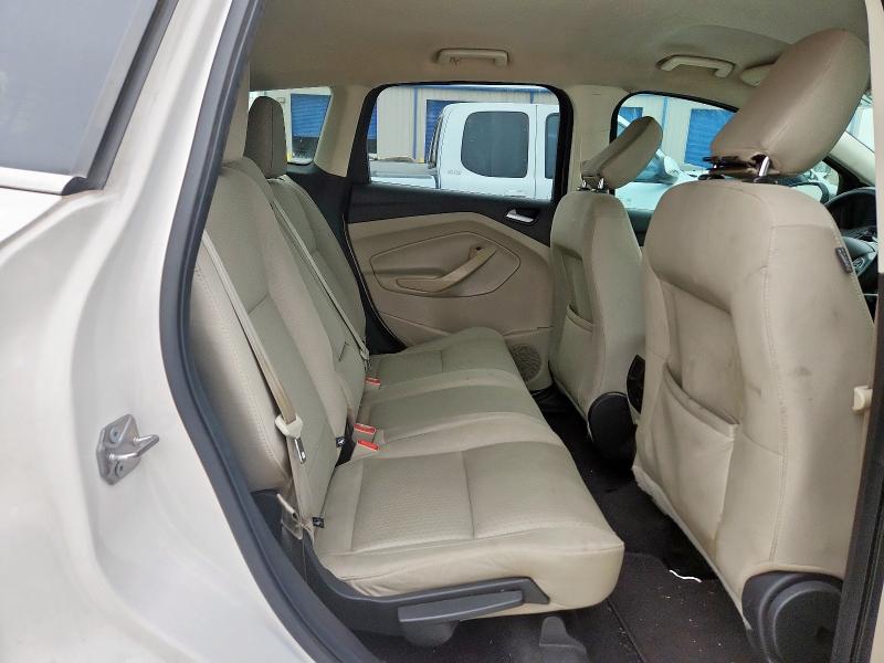Photo 11 from auction – 2018 FORD ESCAPE SE with VIN 1FMCU0GD8JUB41799