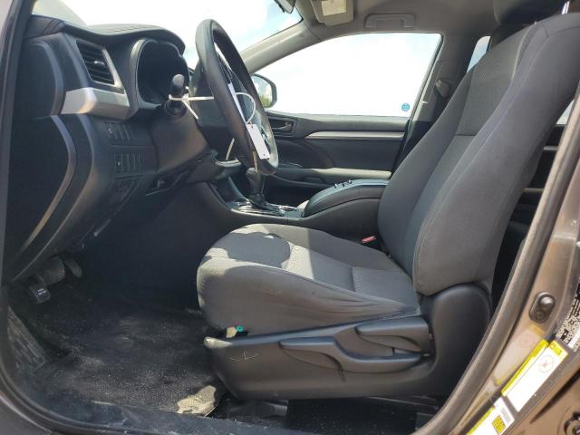 Photo 7 from auction – 2017 TOYOTA HIGHLANDER with VIN 5TDZZRFH8HS190556