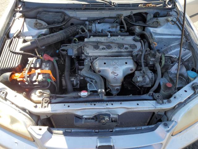 Photo 11 from auction – 1998 HONDA ACCORD with VIN 1HGCF8546WA166792