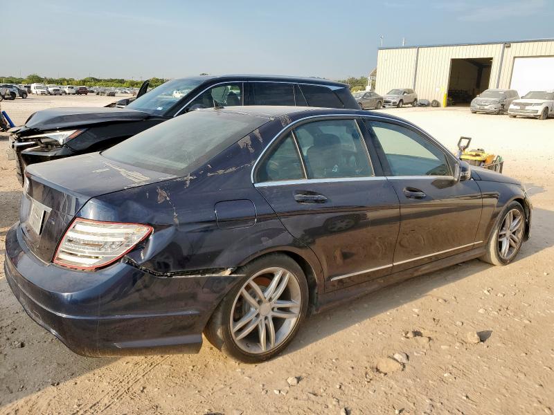 Photo 3 from auction – 2013 MERZ C 250 with VIN WDDGF4HB7DR269176