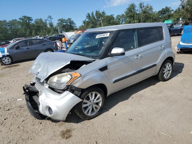 KIA SOUL + 2013 with VIN KNDJT2A60D7518648 - Photo from auction