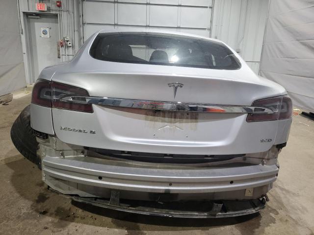 Photo 6 from auction – 2016 TESLA MODEL S with VIN 5YJSA1E27GF143156