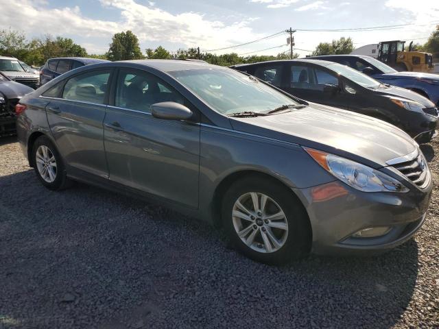 Photo 4 from auction – 2013 HYUNDAI SONATA GLS with VIN 5NPEB4AC2DH810657