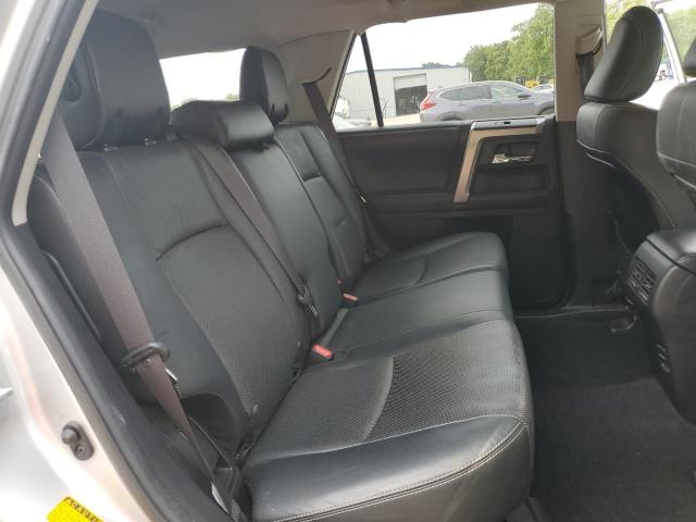 Photo 11 from auction – 2015 TOYOTA 4RUNNER SR with VIN JTEBU5JR0F5270733
