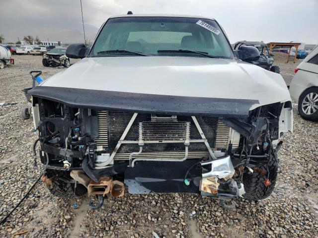 Photo 5 from auction – 2005 GMC SIERRA K25 with VIN 1GTHK23275F870080